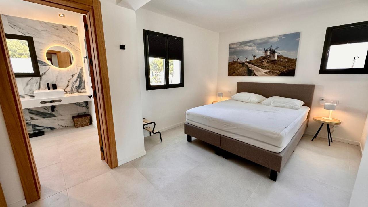 Villa Floris Moraira 500M To Sand Beach Moraira Saturday Arrive-Leave Only Exterior photo